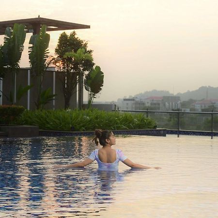 Radisson Blu Hotel Guwahati Exterior foto