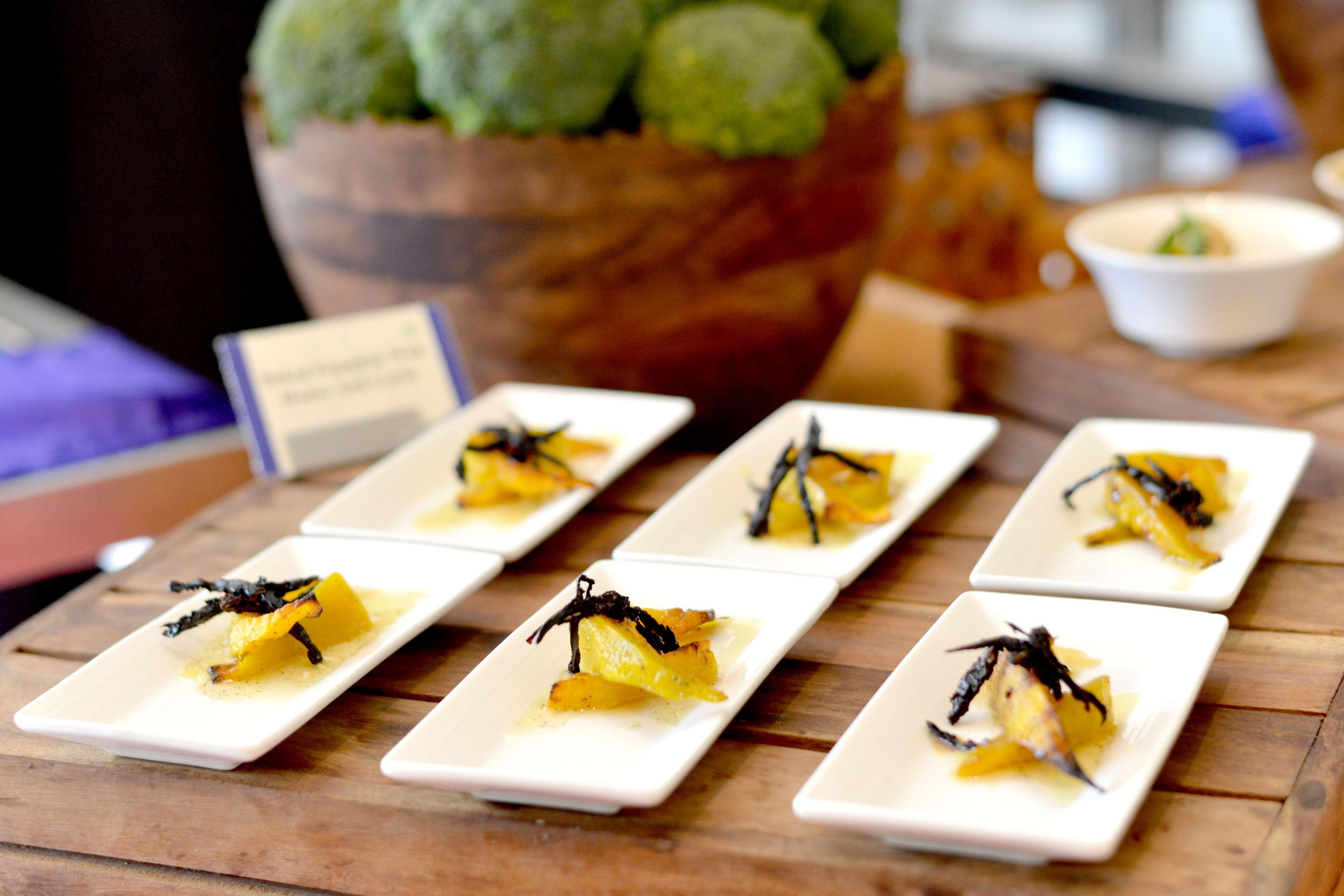 Radisson Blu Hotel Guwahati Exterior foto A plate of canapés